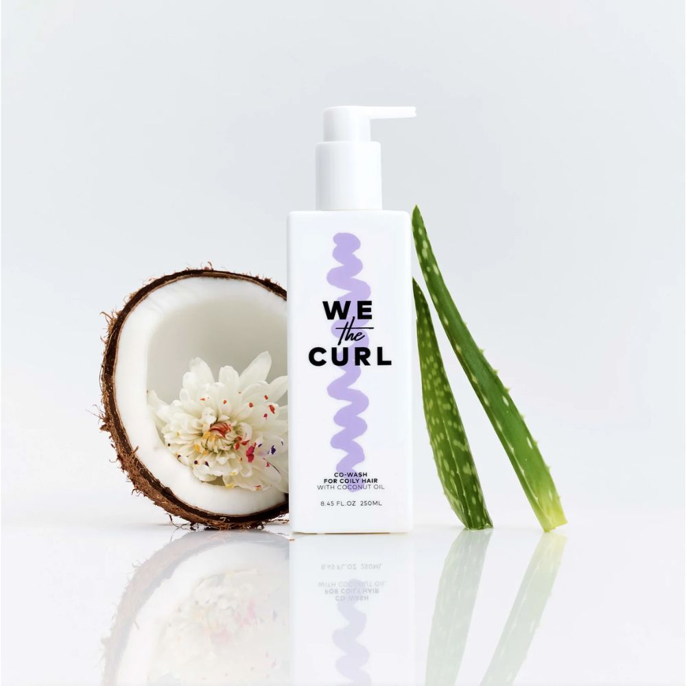 We The Curl Co-Wash For Coily Hair atmosphere