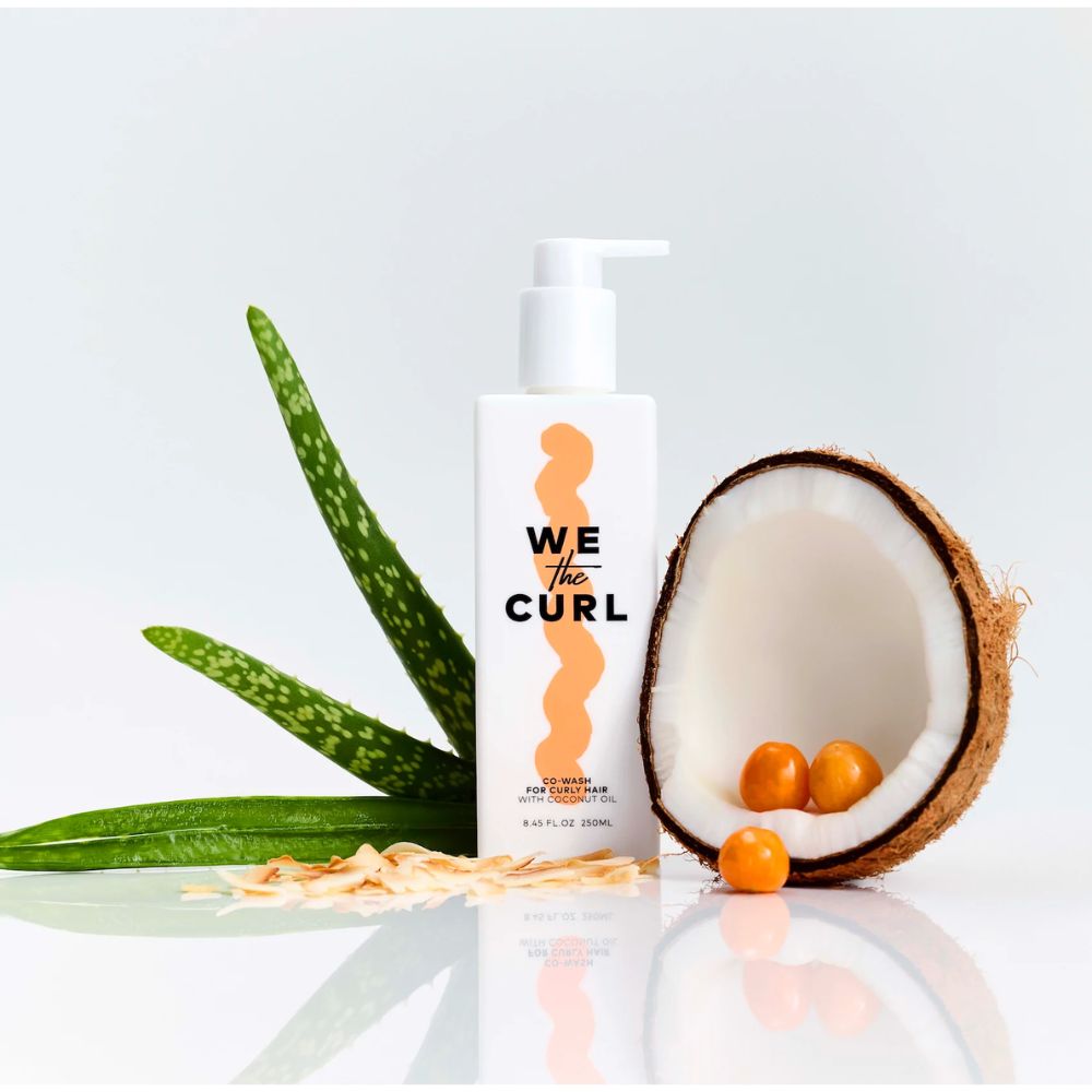 We The Curl Co-Wash For Curly Hair atmosphere