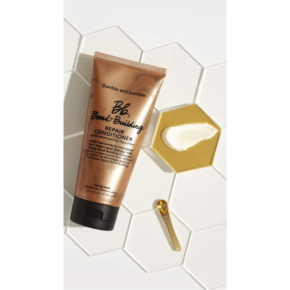 Bumble and bumble Bond-Building Repair Conditioner substance