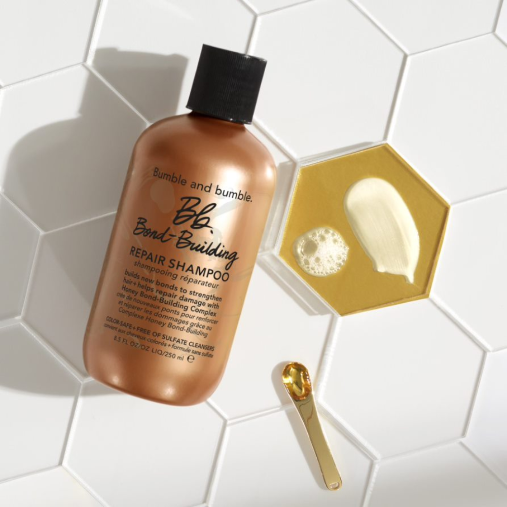 Bumble and bumble Bond-Building Repair Shampoo substance