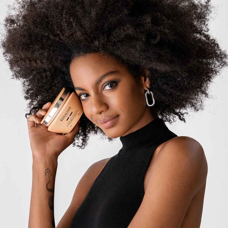 Kérastase Curl Manifesto Masque Beurre Haute Nutrition Hair Mask Model